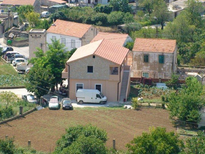 Apartment Sangaleti Lastovo 外观 照片